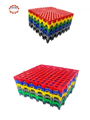 40*40 Praça de basquetebol personalizada, azulejos de piso PP pretos antiderrapante com superfície resistente ao desgaste