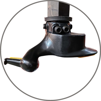 A máquina de troca de pneus semiautomática de braço giratório de 1,1 W homologada pelo CE, a pedido do cliente