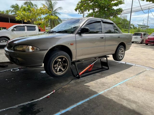 2500 kg Veículo Elétrico Hidráulico Inclinado Pequenas Caminhadas Automáticas para Caminhadas Móveis de Jack Rápido